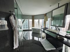 -深圳皇庭V酒店