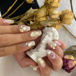 -SixOne六一日式美甲美睫