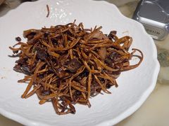 -吴越荣记苏州菜·松鼠桂鱼 100% 活鱼现做(月光码头店)
