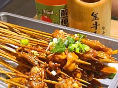 -全牛匠·乐山跷脚牛肉(新中关店)
