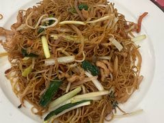-粤盛海鲜平价店(洛溪食街店)