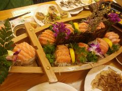 -青瓦餐厅·生鱼片·韩园烤肉(西塔店)