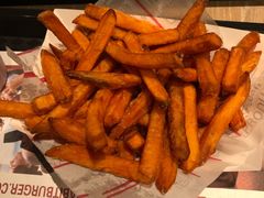 -The Habit Burger Grill 哈比特汉堡(复兴soho店)