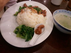 2011-09-20 17.49.32-沧浪亭(南园新村打浦路457弄店)