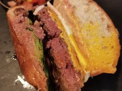 -HIGH FIVE哈福手工汉堡(桂林路店)