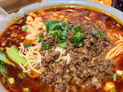 -丁丁猫重庆小面(徐州路店)