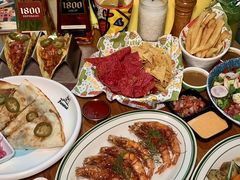 -Famous肥猫墨西哥音乐餐吧(五棵松华熙LIVE店)