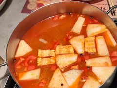 -尚尚仙·酸汤猪手·猪肚鸡火锅(华联万柳购物中心店)