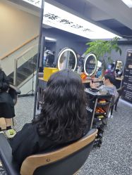 点击看大图 -藤野造型专业烫染接发