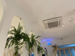 -春树下·树屋花房西餐厅(罍街AS1980店)