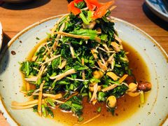 青年拌菜-青年公社烤鸭(宝杨宝龙广场店)
