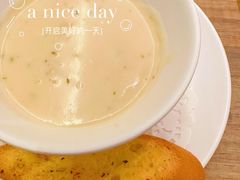 奶油蘑菇汤-卡朋西餐(扬名广场店)