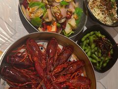 -巴厘龙虾·榜首油焖大虾(音乐学院·沿江酒馆店)