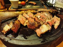 -恰餐厅及酒吧 CHAR Bar & Grill (北京丽都皇冠假日店)