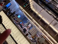 -捞王锅物料理(上海世茂广场店)