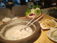 -陈大锅·岳阳鱼馆·地道岳阳菜(美食街店)