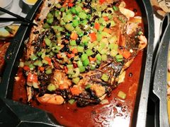 -江边城外烤全鱼(世茂广场店)
