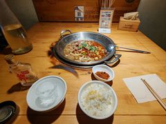 -大众跷脚牛肉馆·非遗传承单位(峨眉山店)