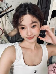 -可可·人气烫发Salon女士专属