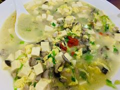 -洁神饭庄·海鲜·青岛菜·30年老字号(五四广场店)