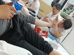 -郑远元专业修脚房(莲花南路春城步行街店)