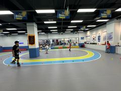 -米高蓝斯克国际轮滑中心(中铁建店)