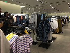 店内环境-ZARA(金安国际购物广场店)