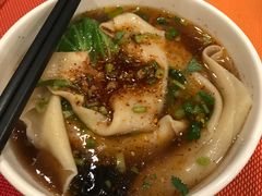 -天津滨海圣光皇冠假日酒店