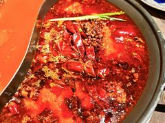 -旧街市鲜货老火锅(大光路店)