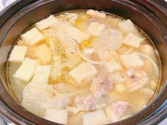 -东椰·海南椰子鸡火锅(朝阳门店)