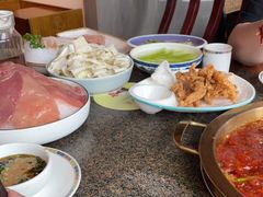 -小天鹅火锅·一线江景洪鼎旗舰店(洪崖洞店)