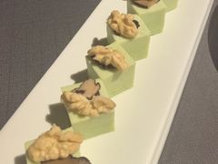 松露核香鲜蚕豆-肆月河豚·新淮扬菜·烤鸭(中关村店)