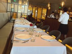 -GreyWhale灰鲸餐厅(武汉国际广场店)