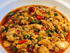 干锅鱼杂-厨彩阳光(荔枝沟路店)