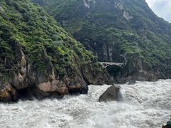 -丽江虎跳峡景区-售票处
