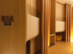 -涨巢·潮玩水疗局