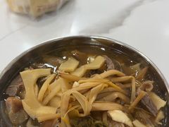 -建国蚵煎蚵面