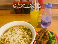 -矮子粉店1985·长沙米粉(湘春路店)
