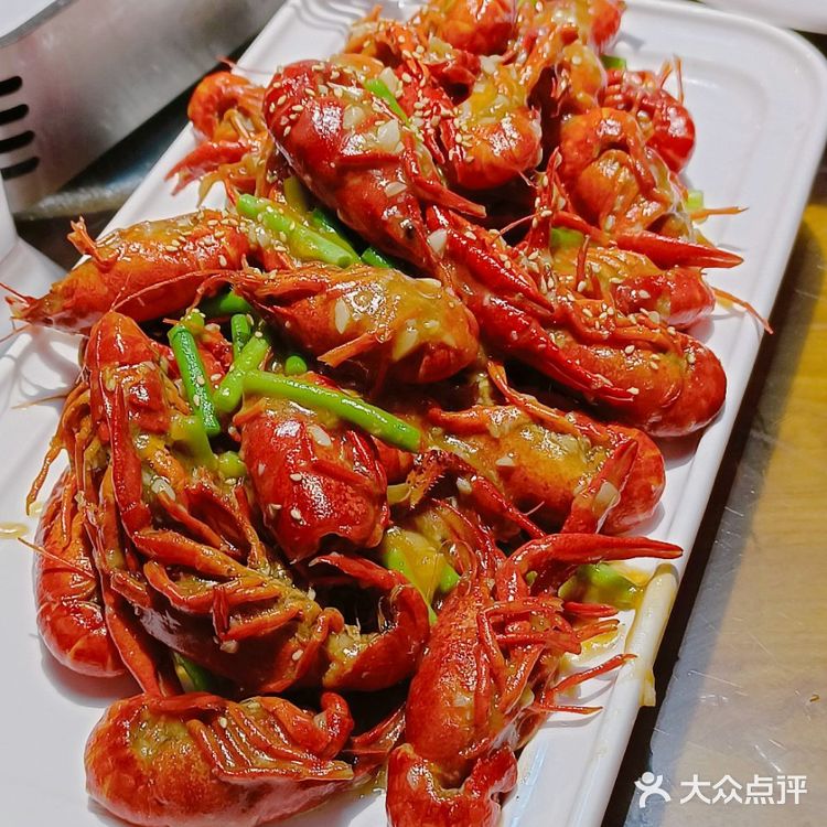 青岛‖这济南烧烤也太好吃了吧！要不说吃烧烤