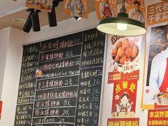 -柳州肥姨妈大骨螺蛳粉(江宁万达店)