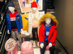 -SKECHERS 斯凯奇(上海国际时尚中心店)