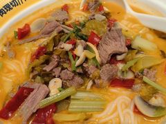 -粉小主·贵州酸汤牛肉粉(南京仙林金鹰店)