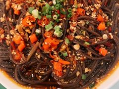 -马尔龙新疆饭店·清真(瑞景店)