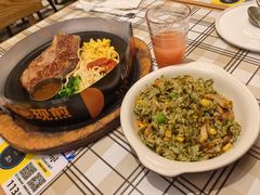 -菲滋意式餐厅(富阳东方茂店)