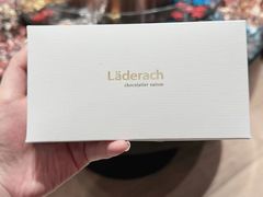 -Laderach 莱德拉(上海环贸iapm店)