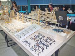 -Trend1881视光·蔡司视觉(领展广场店)