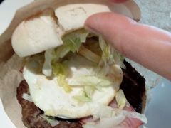 奶油坚果酱蛋牛堡-麦当劳(团结湖店)