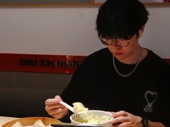 -朱新年·苏式汤团·面点(北寺塔店)
