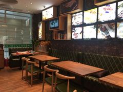 大堂-秋田满满烘焙店