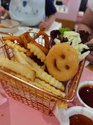 -玩元素·家庭游乐成长中心(香格里拉店)
